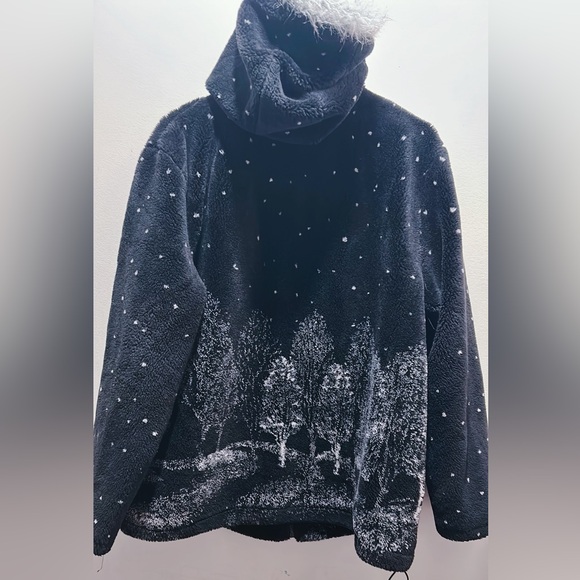 Northern Reflections Charcoal Coat with Plush Trim - Picture 2 of 4